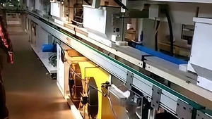 Transportador desviador de cuerpos de lata